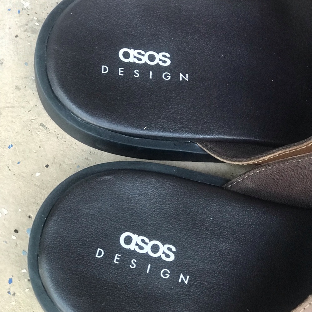 SALE: ASIS DESIGN Multi-strap Sandals - Picture 4 of 5
